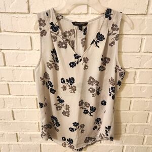 Banana Republic Floral Sleeveless Top - XS
